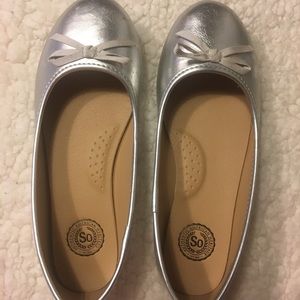 ✨Girls Silver Flats